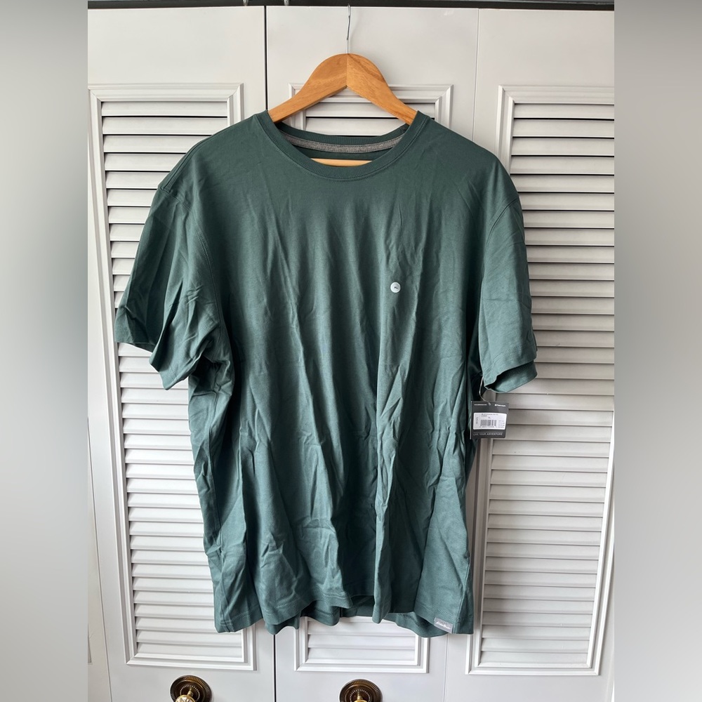 Eddie Bauer extra large green T-shirt
